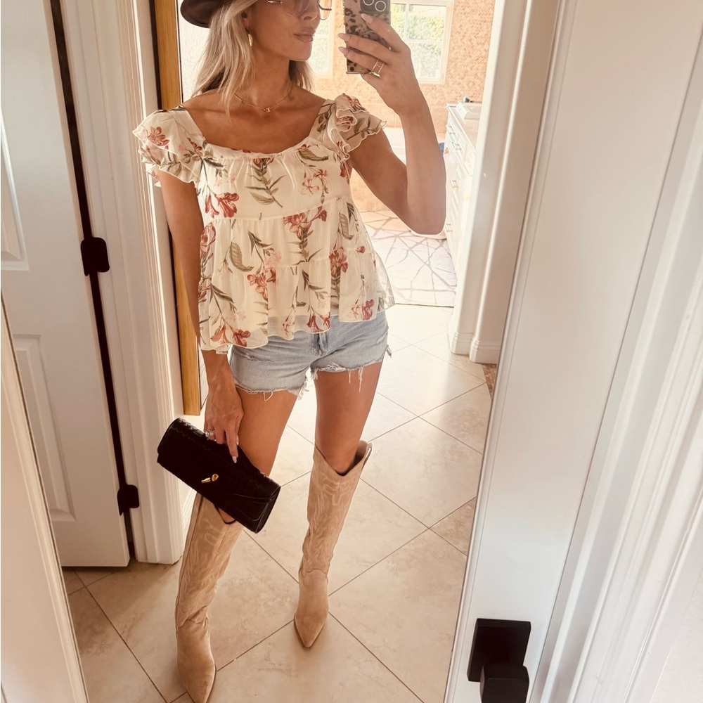 Floral Cream Flutter Top